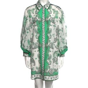 •   Alice + Olivia Shirtdress
•   White